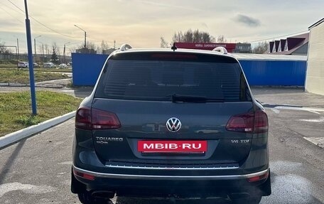 Volkswagen Touareg III, 2015 год, 3 050 000 рублей, 6 фотография