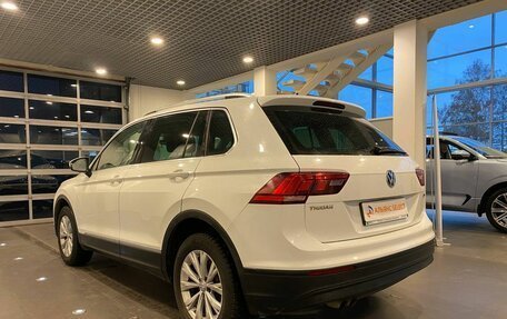 Volkswagen Tiguan II, 2019 год, 2 890 000 рублей, 5 фотография