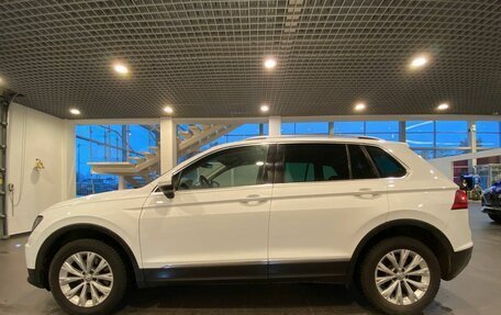 Volkswagen Tiguan II, 2019 год, 2 890 000 рублей, 6 фотография