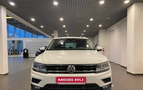 Volkswagen Tiguan II, 2019 год, 2 890 000 рублей, 8 фотография