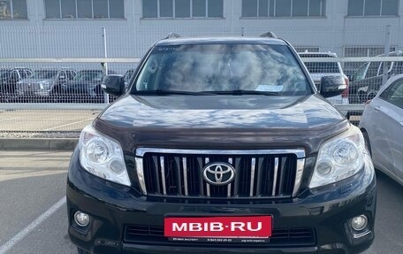 Toyota Land Cruiser Prado 150 рестайлинг 2, 2012 год, 3 150 000 рублей, 2 фотография