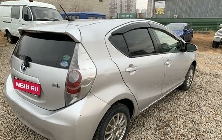 Toyota Aqua I, 2013 год, 780 000 рублей, 3 фотография