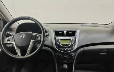 Hyundai Accent IV, 2011 год, 870 000 рублей, 10 фотография