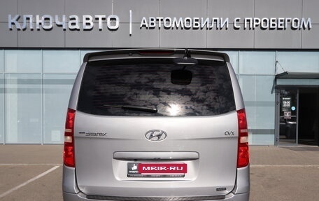 Hyundai Grand Starex Grand Starex I рестайлинг 2, 2013 год, 2 180 000 рублей, 4 фотография