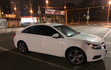 Chevrolet Cruze II, 2014 год, 850 000 рублей, 2 фотография