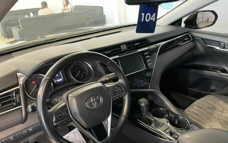 Toyota Camry, 2018 год, 2 999 000 рублей, 11 фотография