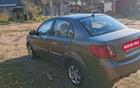 KIA Rio II, 2011 год, 640 000 рублей, 16 фотография