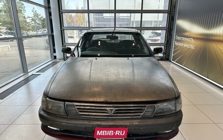 Toyota Vista, 1992 год, 250 000 рублей, 2 фотография