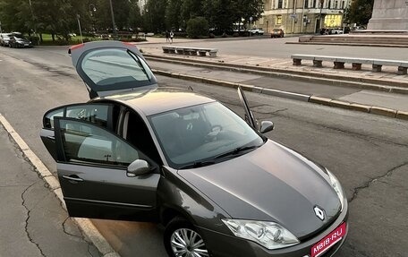 Renault Laguna III рестайлинг, 2009 год, 635 000 рублей, 1 фотография