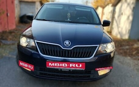 Skoda Rapid I, 2014 год, 1 289 000 рублей, 2 фотография