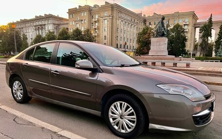 Renault Laguna III рестайлинг, 2009 год, 635 000 рублей, 2 фотография