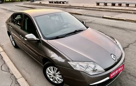 Renault Laguna III рестайлинг, 2009 год, 635 000 рублей, 3 фотография