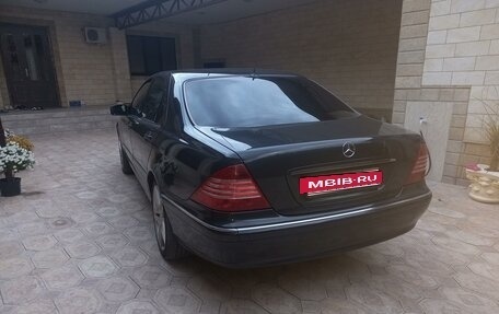 Mercedes-Benz S-Класс, 2002 год, 950 000 рублей, 2 фотография