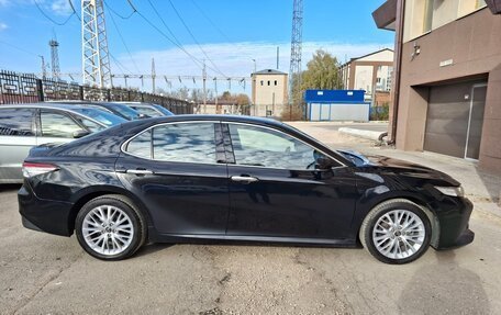 Toyota Camry, 2019 год, 3 200 000 рублей, 5 фотография