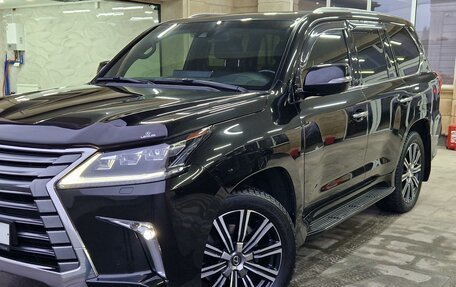 Lexus LX III, 2018 год, 9 500 000 рублей, 3 фотография