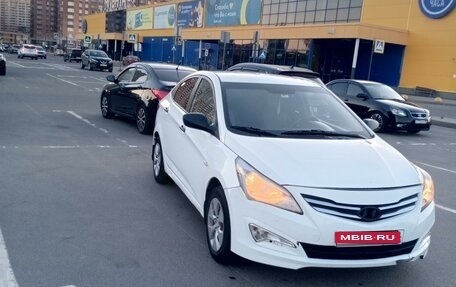 Hyundai Solaris II рестайлинг, 2016 год, 525 000 рублей, 1 фотография