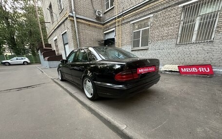 Mercedes-Benz E-Класс, 1999 год, 1 100 000 рублей, 4 фотография