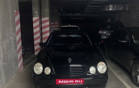 Mercedes-Benz E-Класс, 1999 год, 1 100 000 рублей, 10 фотография