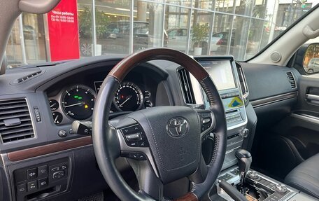 Toyota Land Cruiser 200, 2016 год, 6 250 000 рублей, 10 фотография