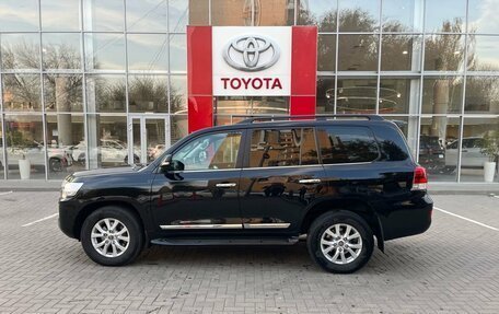 Toyota Land Cruiser 200, 2016 год, 6 250 000 рублей, 8 фотография