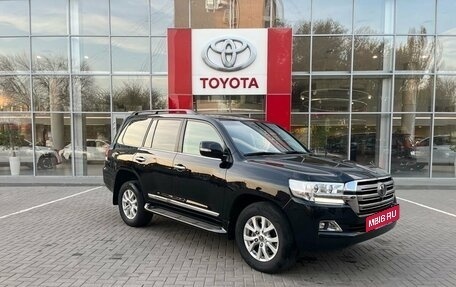 Toyota Land Cruiser 200, 2016 год, 6 250 000 рублей, 3 фотография