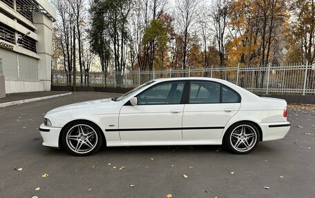 BMW 5 серия, 2003 год, 2 100 000 рублей, 1 фотография