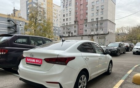 Hyundai Solaris II рестайлинг, 2018 год, 1 036 000 рублей, 3 фотография