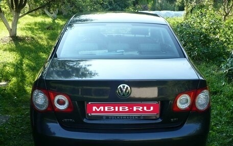 Volkswagen Jetta VI, 2008 год, 725 000 рублей, 2 фотография