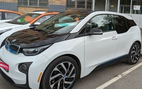 BMW i3 I01 рестайлинг, 2017 год, 2 100 000 рублей, 1 фотография