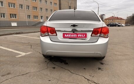 Chevrolet Cruze II, 2011 год, 720 000 рублей, 7 фотография