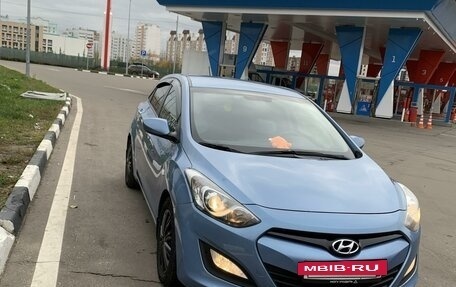 Hyundai i30 II рестайлинг, 2013 год, 950 000 рублей, 2 фотография