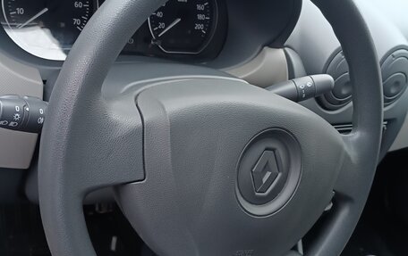 Renault Logan I, 2013 год, 620 000 рублей, 10 фотография