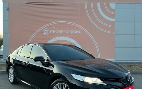 Toyota Camry, 2019 год, 3 600 000 рублей, 1 фотография