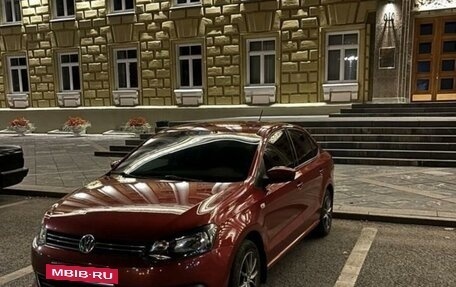 Volkswagen Polo VI (EU Market), 2013 год, 850 000 рублей, 2 фотография