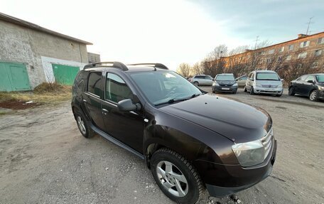 Renault Duster I рестайлинг, 2014 год, 950 000 рублей, 2 фотография