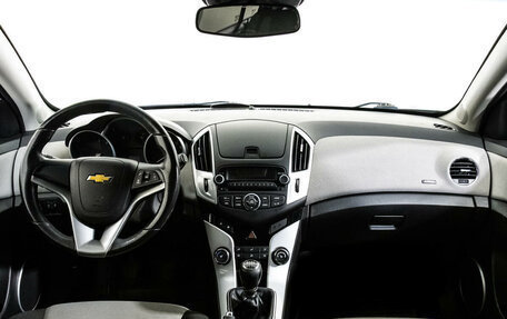 Chevrolet Cruze II, 2014 год, 799 000 рублей, 10 фотография