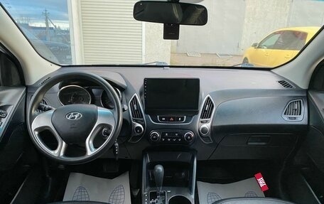 Hyundai Tucson III, 2012 год, 1 340 000 рублей, 13 фотография