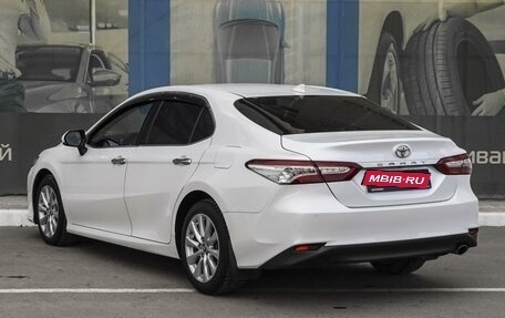 Toyota Camry, 2018 год, 3 099 000 рублей, 2 фотография