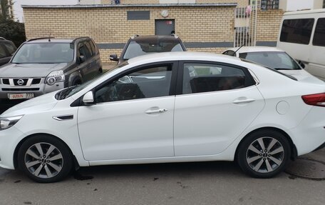 KIA Rio III рестайлинг, 2015 год, 1 050 000 рублей, 4 фотография