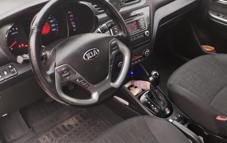 KIA Rio III рестайлинг, 2015 год, 1 050 000 рублей, 5 фотография