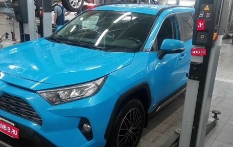 Toyota RAV4, 2019 год, 3 348 000 рублей, 1 фотография