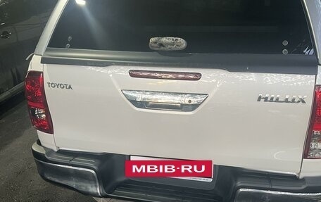 Toyota Hilux VIII, 2020 год, 4 200 000 рублей, 4 фотография