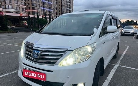 Toyota Alphard III, 2012 год, 3 230 000 рублей, 2 фотография