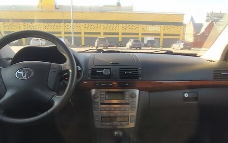 Toyota Avensis III рестайлинг, 2007 год, 1 050 000 рублей, 12 фотография