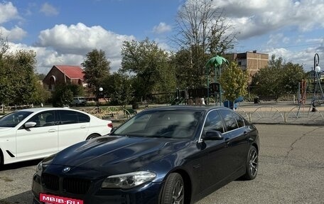 BMW 5 серия, 2013 год, 1 940 000 рублей, 2 фотография