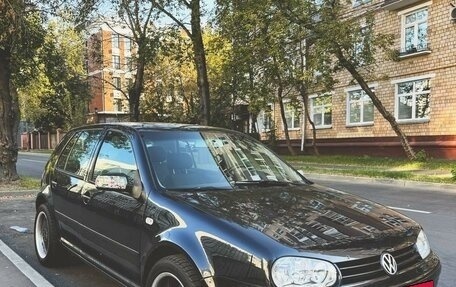 Volkswagen Golf IV, 2001 год, 350 000 рублей, 2 фотография