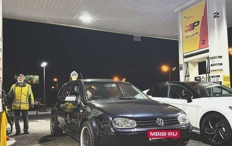 Volkswagen Golf IV, 2001 год, 350 000 рублей, 3 фотография