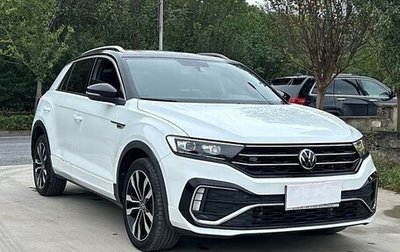 Volkswagen T-Roc I, 2021 год, 1 836 000 рублей, 1 фотография