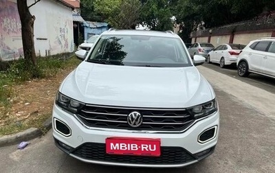 Volkswagen T-Roc I, 2020 год, 1 920 000 рублей, 1 фотография