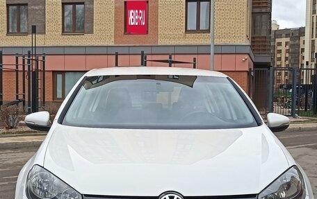 Volkswagen Golf VI, 2009 год, 875 000 рублей, 1 фотография